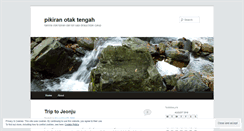 Desktop Screenshot of otaktengah.wordpress.com