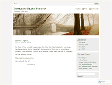 Tablet Screenshot of aliceslookingglass.wordpress.com