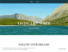 Tablet Screenshot of livinglifesober.wordpress.com